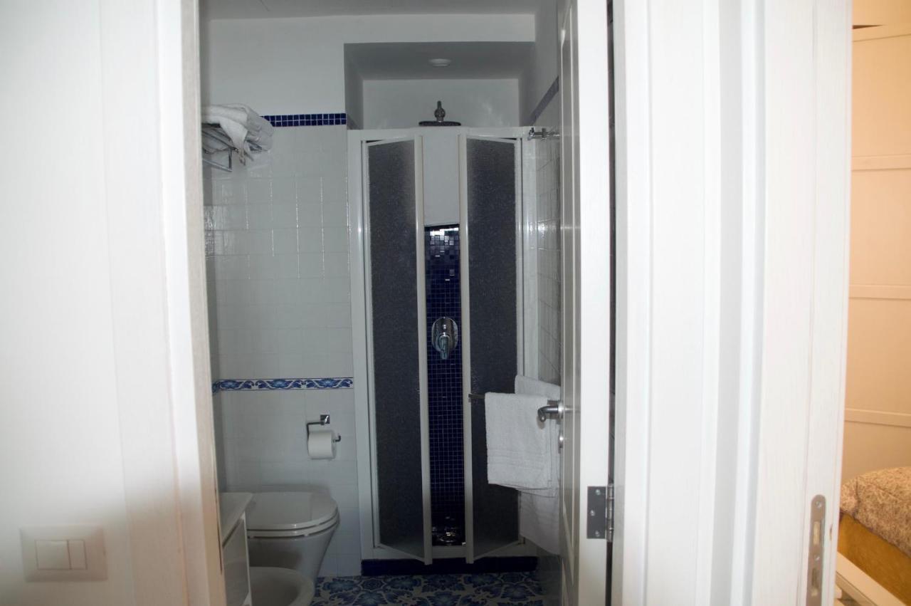 Il Porto Capri Casa Vacanza エクステリア 写真