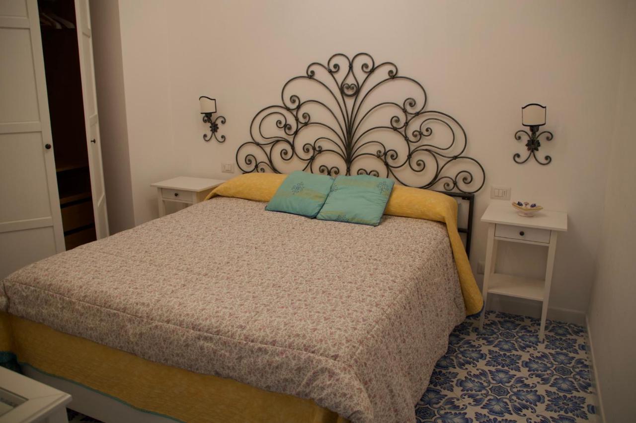 Il Porto Capri Casa Vacanza エクステリア 写真