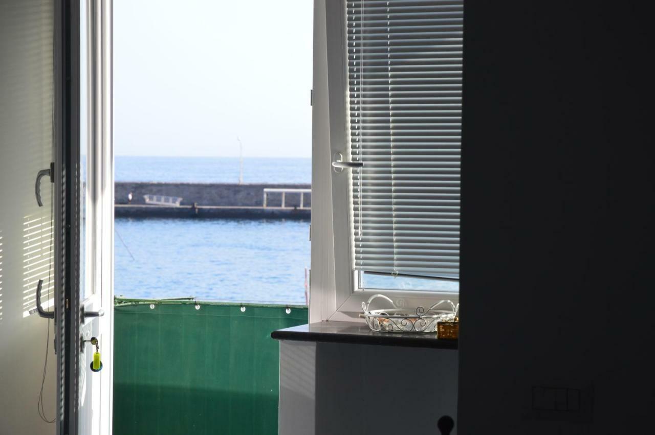 Il Porto Capri Casa Vacanza エクステリア 写真